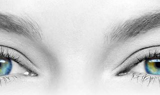 lentille de contact blepharoplastie