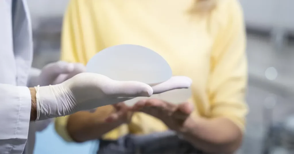 5 idées reçues au sujet des implants mammaires